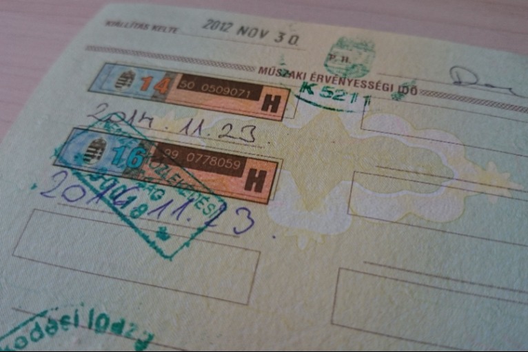 Műszaki vizsga 2026 – A 10 évnél idősebb autók csak így lesznek használhatóak!