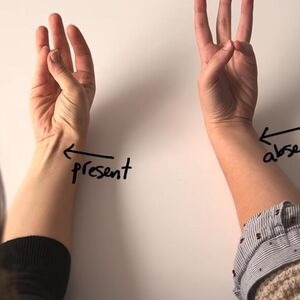 Fogd össze a hüvelyk- és kisujjad, majd nézd meg mi történik!