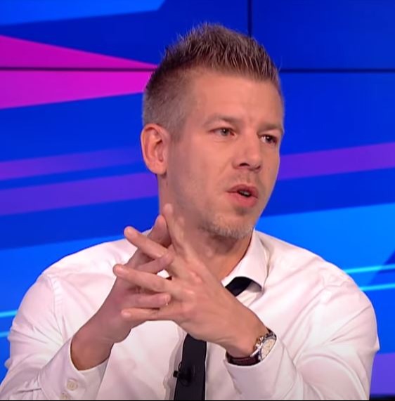 Magyar Péter bedurvult: "Rogán Antalnak üzenem, hogy izzítsa az egyik magángépét és mielőbb keressen olyan országot, ahonnan..."