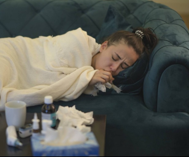 A tüdőrák figyelmeztető jelei, ami sokan összetévesztenek egy megfázással