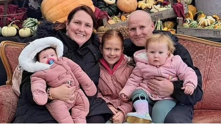 „A feleségem a karjaimban halt meg, mert az orvosok félrediagnosztizálták”