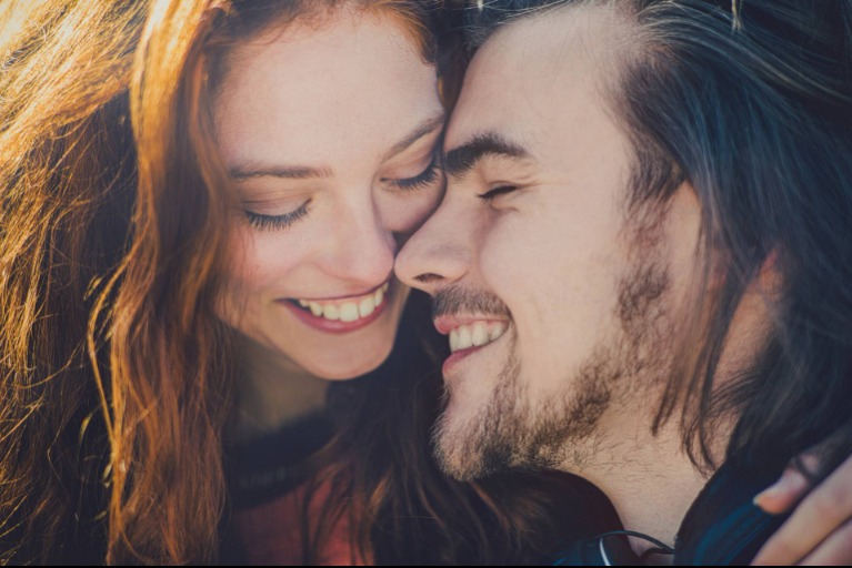 6 dolog, amit csak a jól működő kapcsolatokban csinálnak: nem is gondolnád, hogy ezt jelzik