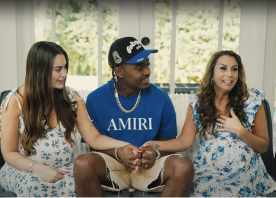 "A férjem teljesítette az álmunkat!" Sikerült teherbe ejtenie engem és anyukámat is..