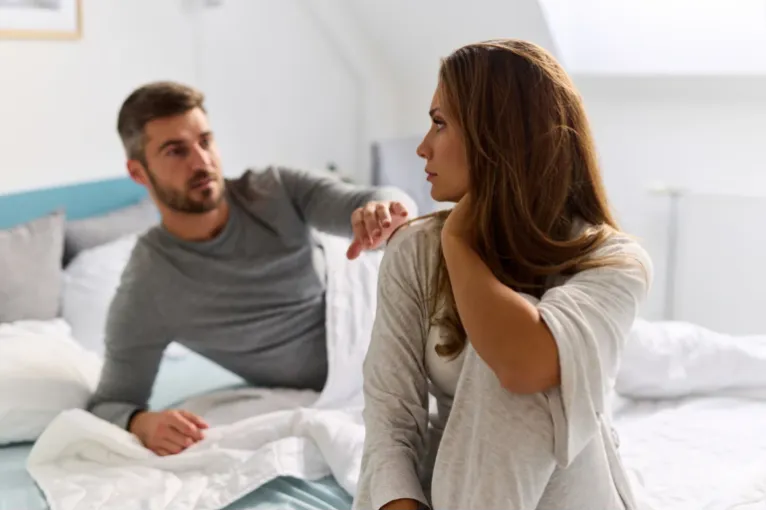 A pszichológusok szerint ez a 3 mondat megmenthet egy mélypontra jutott kapcsolatot