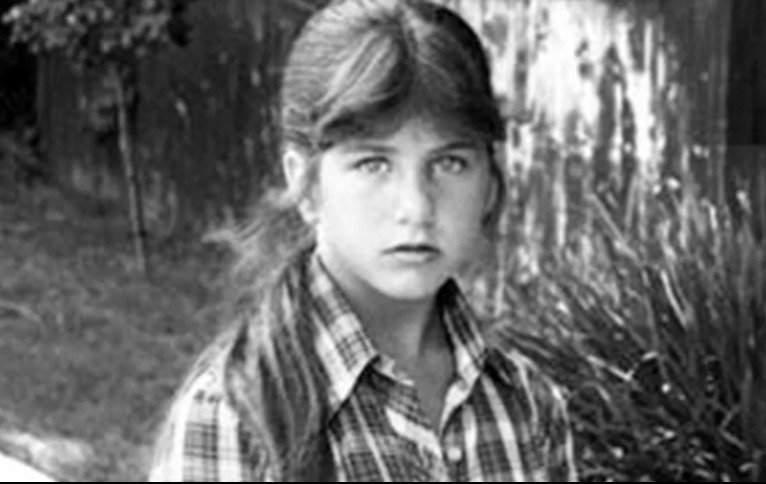 „Csúnya vagy”, mondogatta az édesanyja minden nap, ma a világ egyik legszebb színésznője – Felismered?