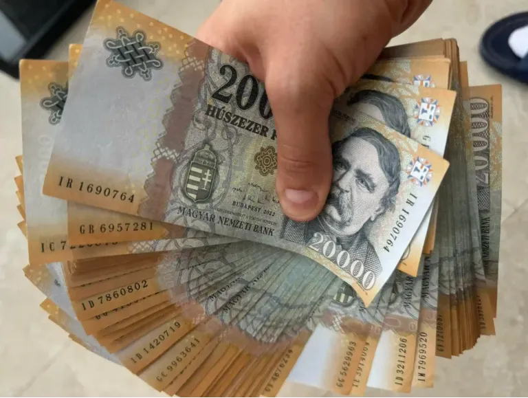 Ennek a 3 csillagjegynek hamarosan nagy pénz üti a markát!